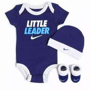 3 Piece Nike Baby Boys Outfit, Gift Set